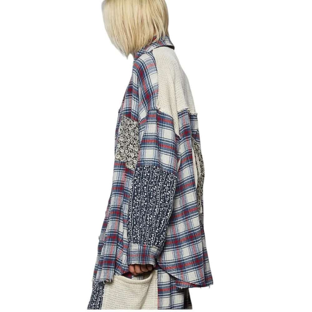 POL M Plaid Knit Cardigan with Peace Sign